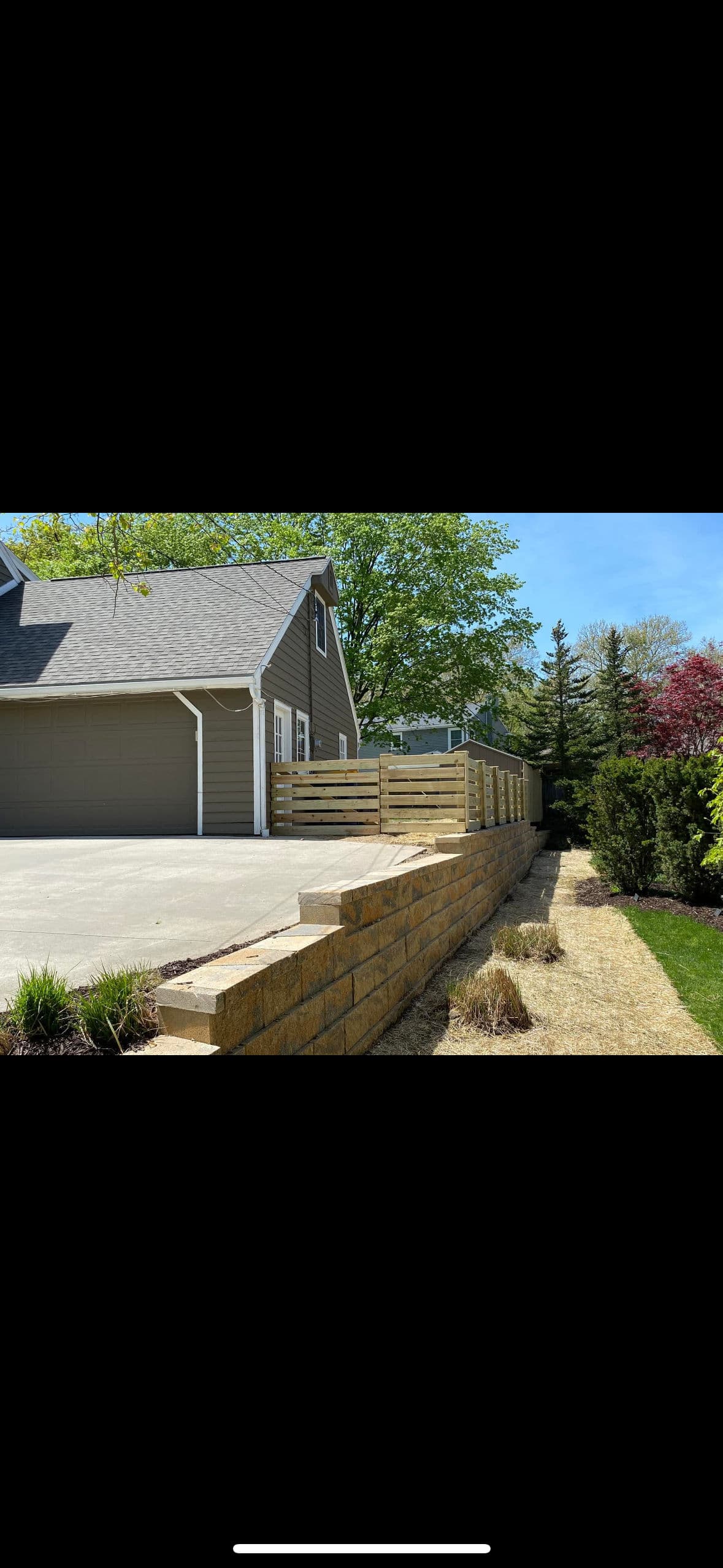 Retaining Wall Rebuild With Fence on a Tight Property Line