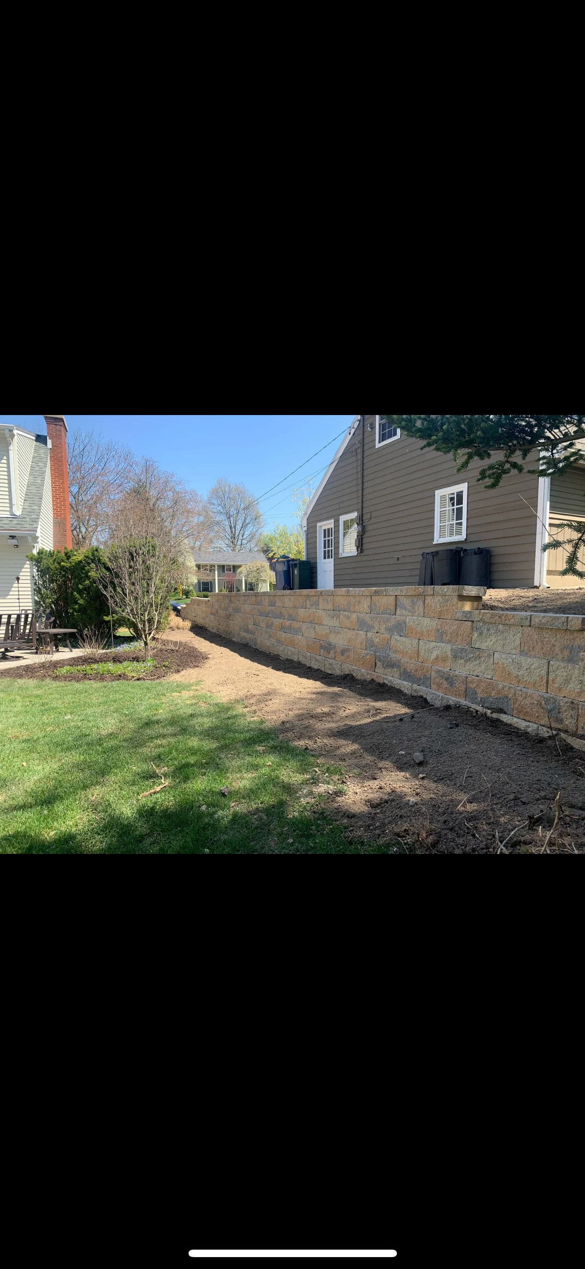 Retaining Wall Rebuild With Fence on a Tight Property Line